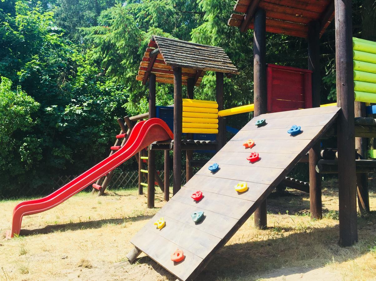 Centrum Wypoczynkowe Wiezyca Somonino Bagian luar foto